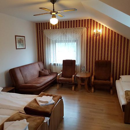 Pamietna Dworek Skierniewice Exteriör bild